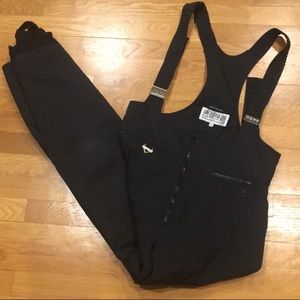 FERA Vintage Skiwear Black Bib Stirrups Ski Pants